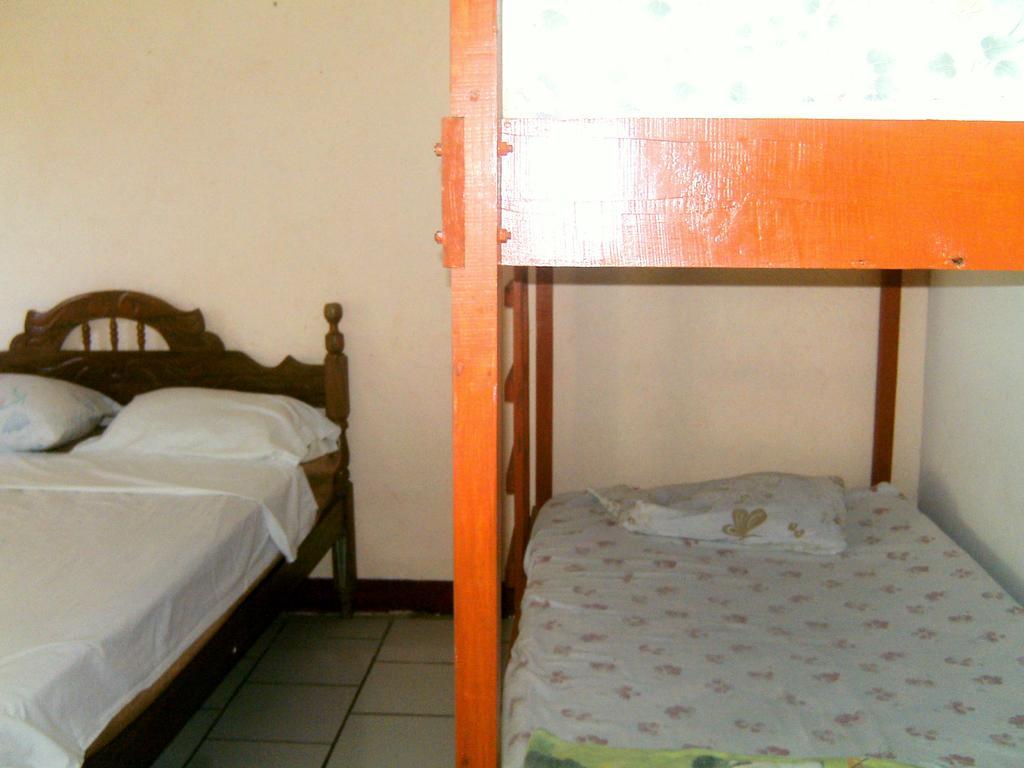 Hostel Tadeo San Juan Del Sur Zimmer foto