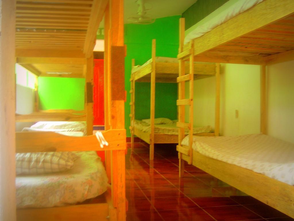Hostel Tadeo San Juan Del Sur Zimmer foto